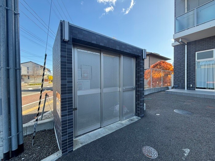 物件外観写真5　(建物設備)