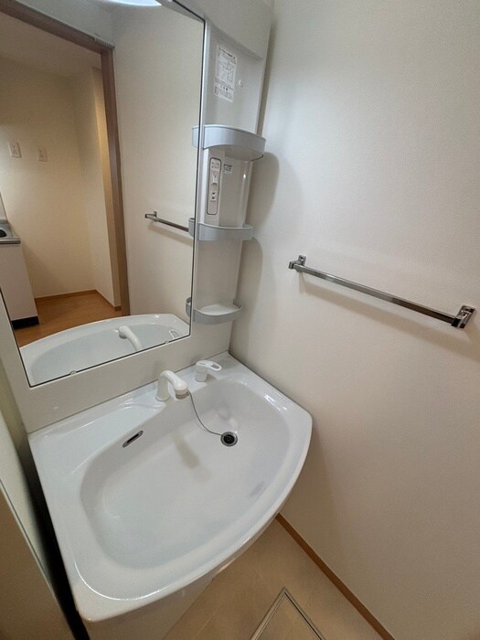 物件内観写真13　(洗面)