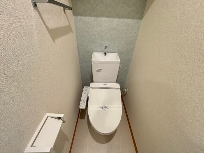 物件内観写真15　(トイレ)