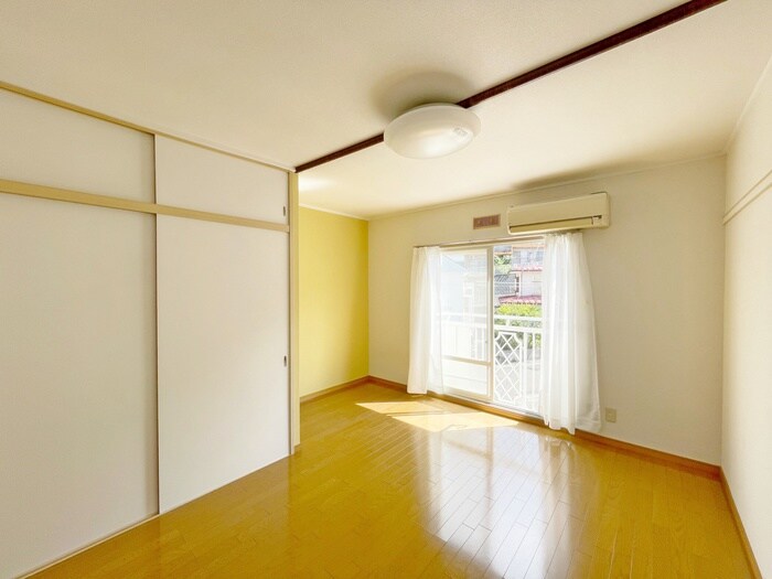 物件内観写真7　(居室)