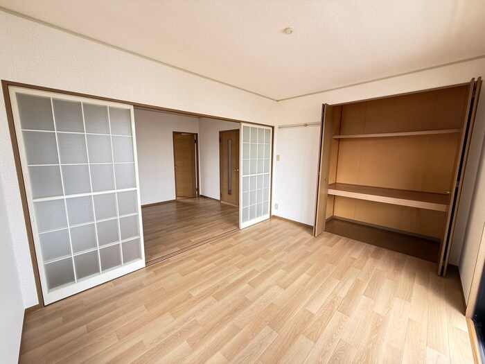 物件内観写真7　(居室)