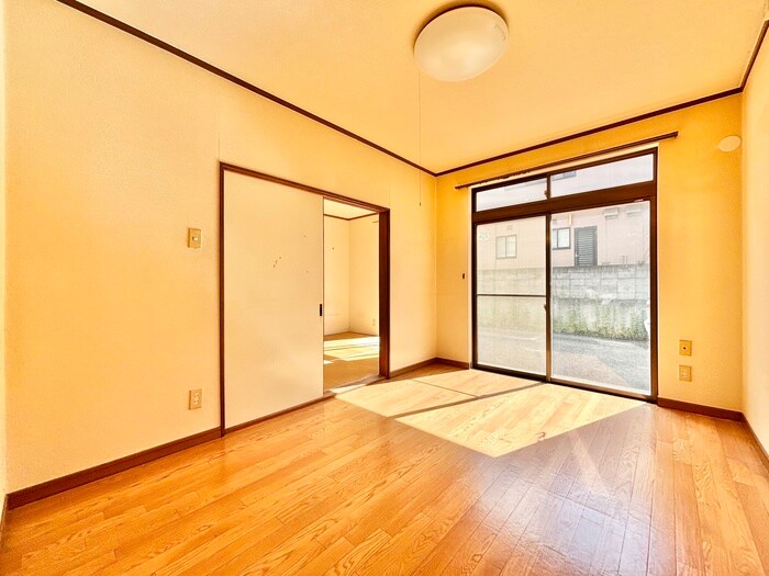 物件内観写真7　(居室)