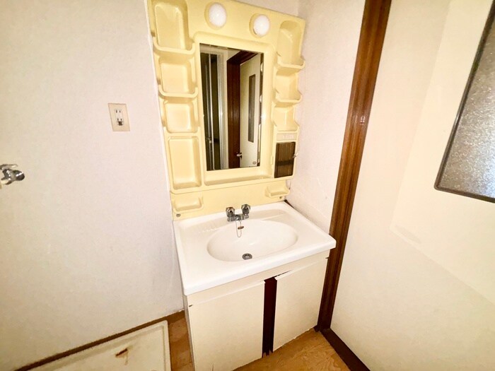 物件内観写真14　(洗面)