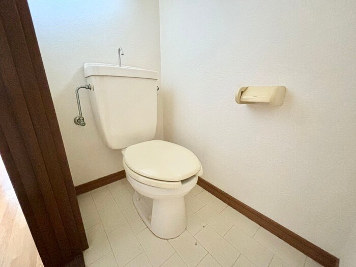 物件内観写真16　(トイレ)