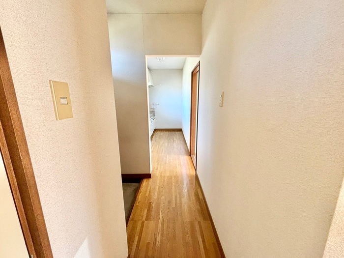 物件内観写真19　(廊下)