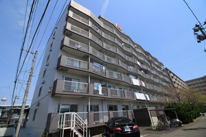 成田ハイツ外観写真