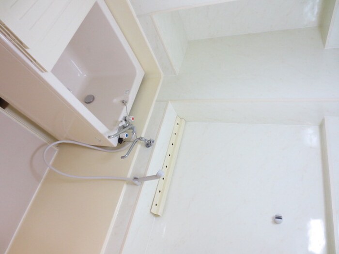 物件内観写真12　(バス／シャワールーム等)