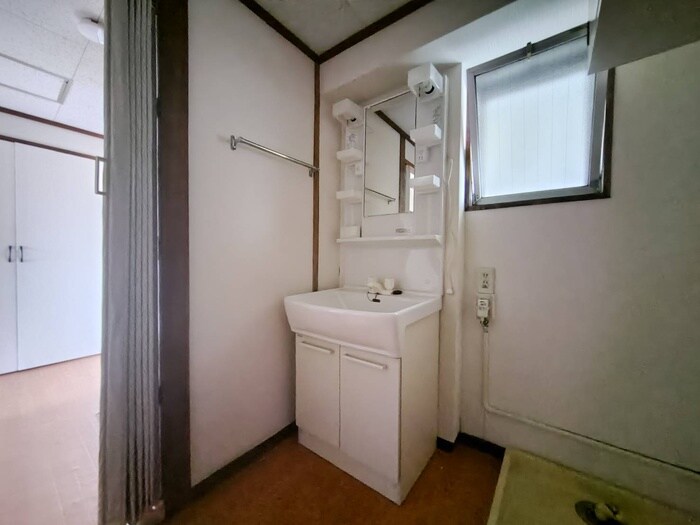 物件内観写真13　(洗面)