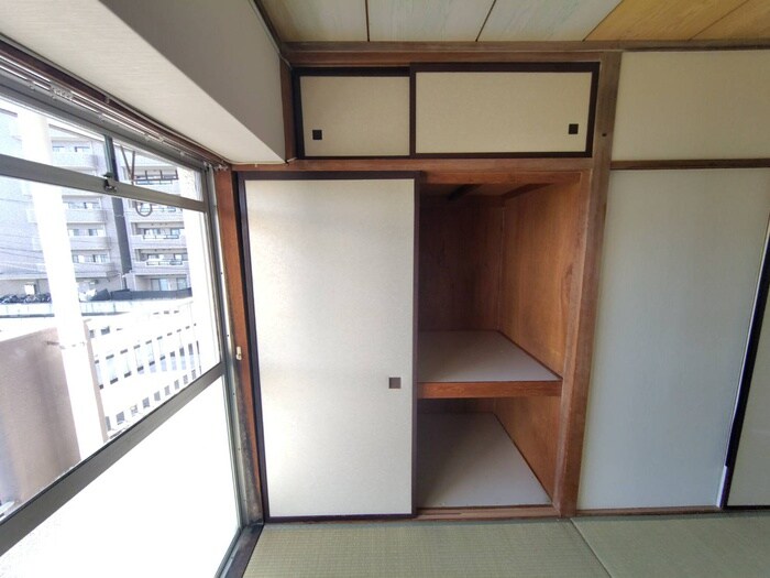 物件内観写真16　(収納)