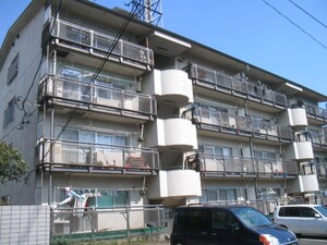 ヴィラ伊藤外観写真