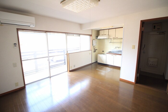 物件内観写真7　(居室)