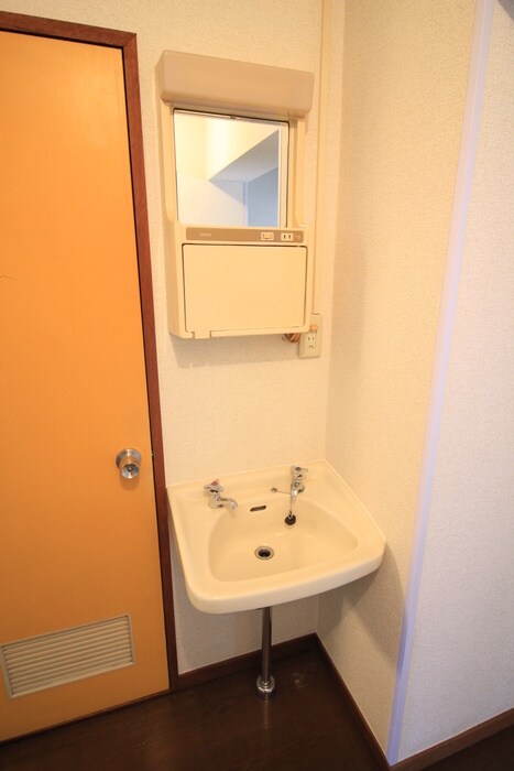物件内観写真15　(洗面)