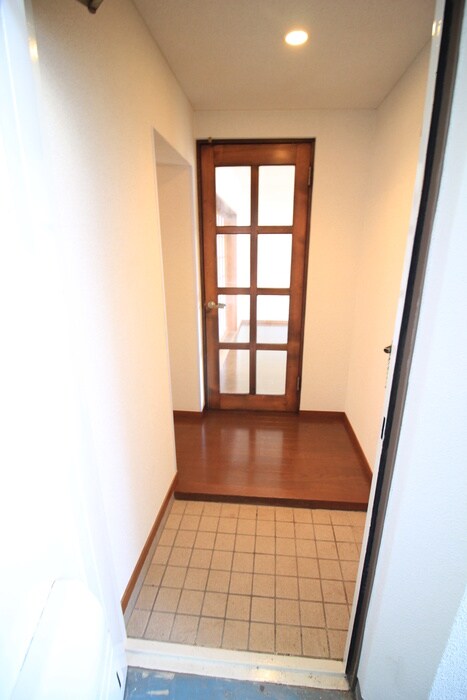 物件内観写真22　(玄関)