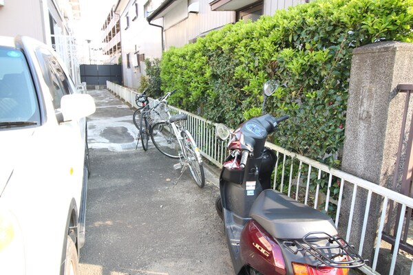 駐輪場