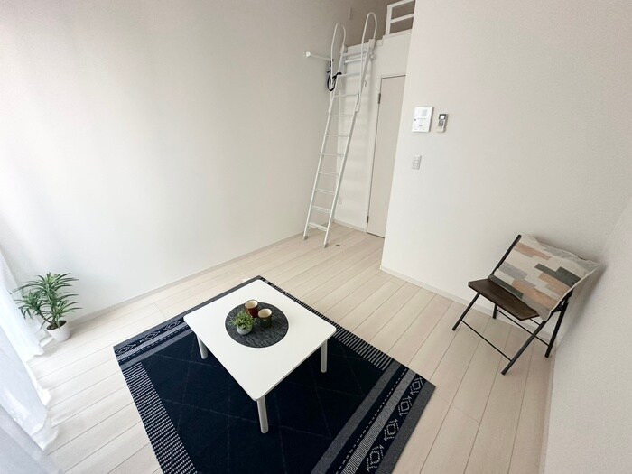 物件内観写真8　(居室)