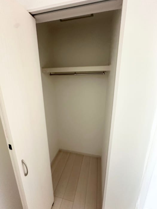 物件内観写真10　(収納)