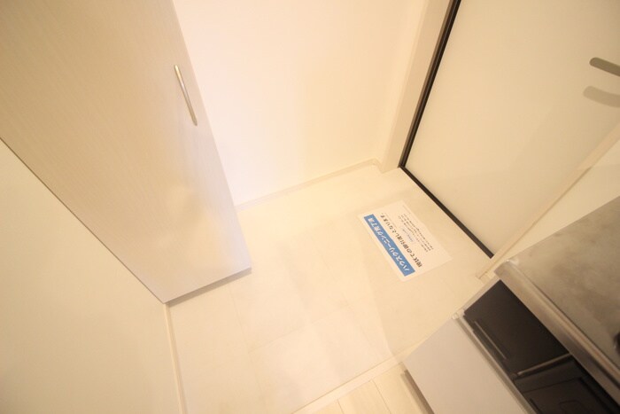 物件内観写真18　(玄関)