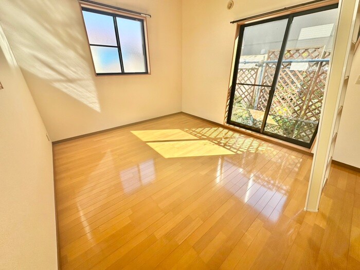 物件内観写真7　(居室)