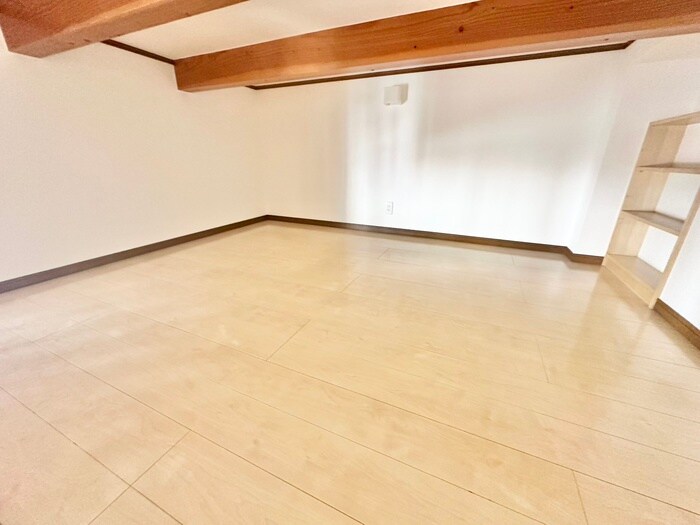 物件内観写真9　(ロフト)