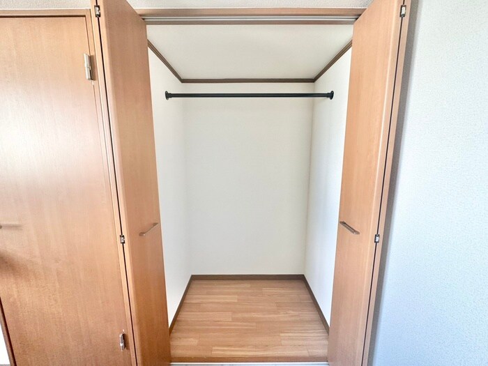 物件内観写真11　(収納)