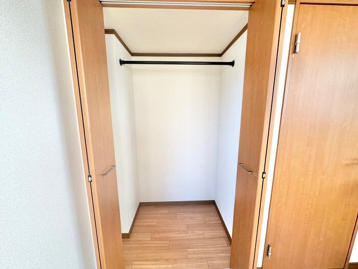 物件内観写真11　(収納)
