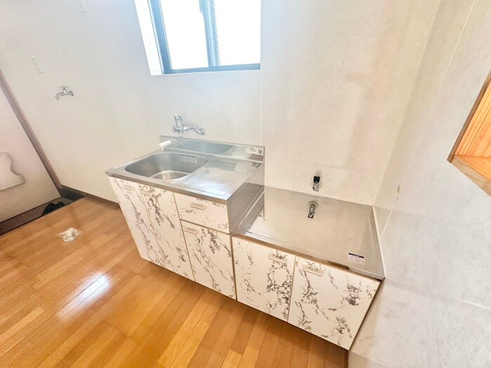 物件内観写真12　(キッチン)