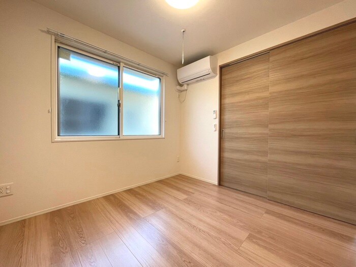 物件内観写真9　(居室)