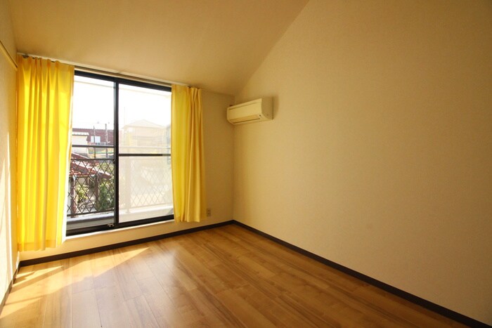 物件内観写真15　(居室)