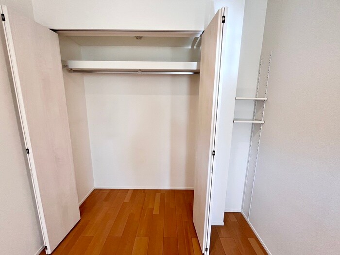 物件内観写真11　(収納)