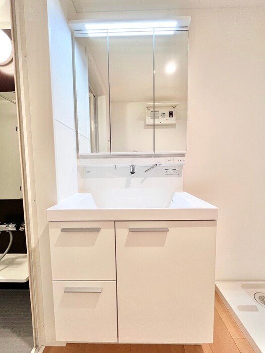 物件内観写真15　(洗面)