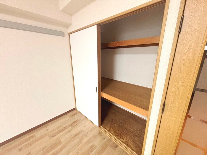 物件内観写真9　(収納)