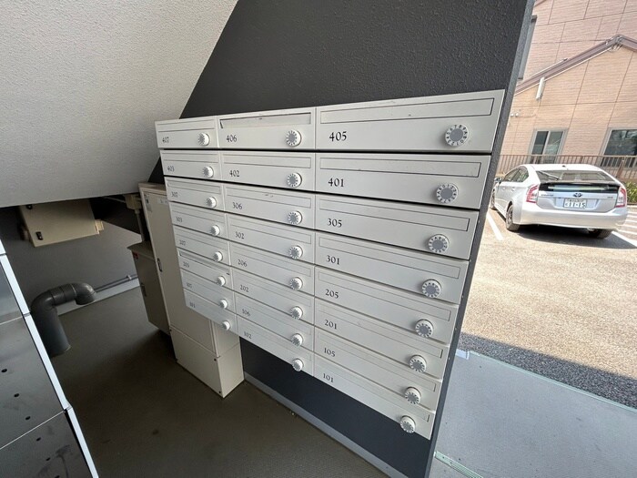 物件外観写真4　(建物設備)