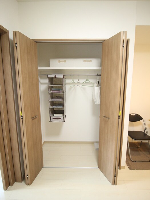 物件内観写真15　(収納)