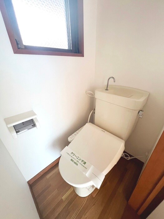 物件内観写真13　(トイレ)