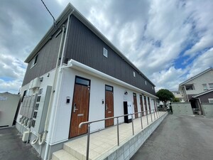 アイワスクエア外観写真