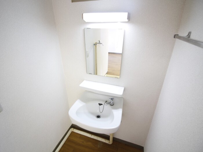 物件内観写真14　(洗面)