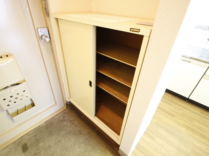 物件内観写真17　(靴箱)