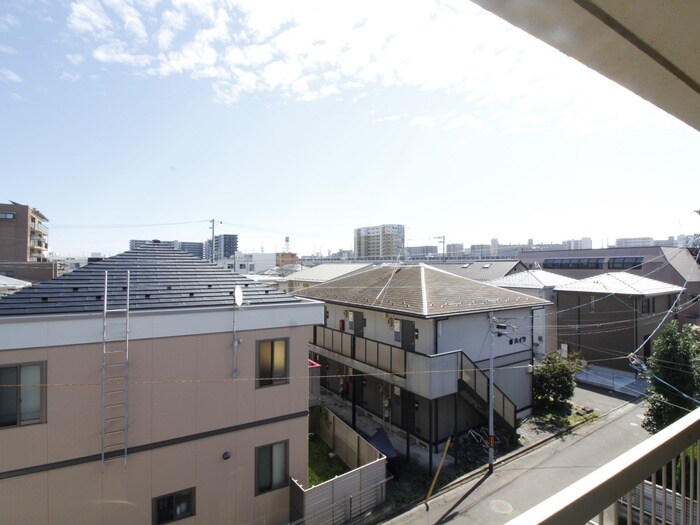 物件内観写真22　(室内からの展望)