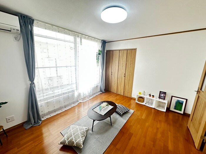 物件内観写真9　(居室)