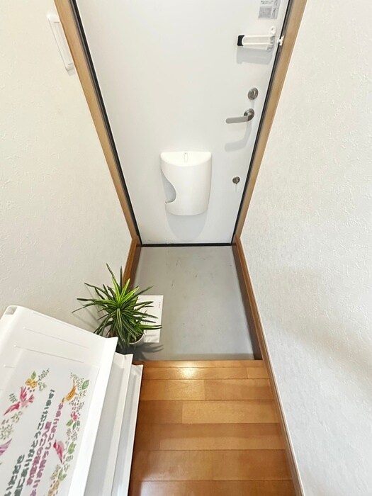 物件内観写真15　(玄関)