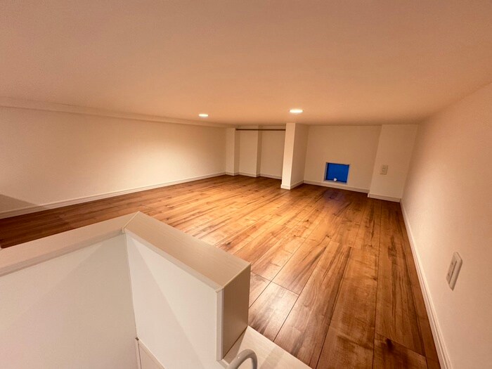 物件内観写真9　(ロフト)