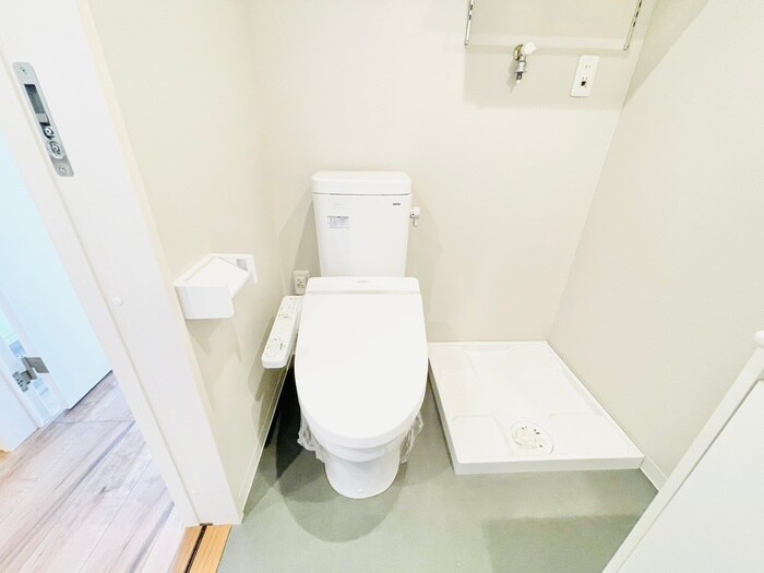 物件内観写真12　(トイレ)