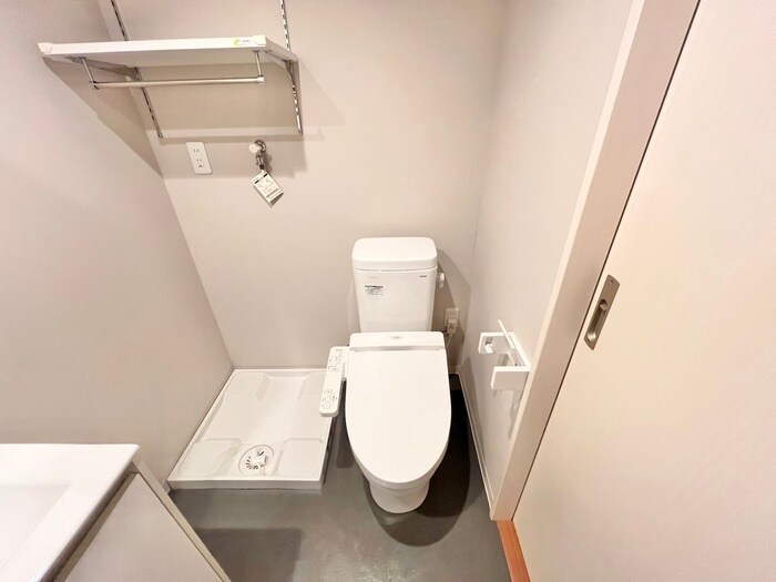 物件内観写真16　(トイレ)