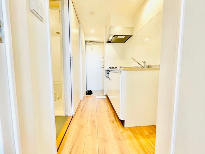 物件内観写真18　(廊下)