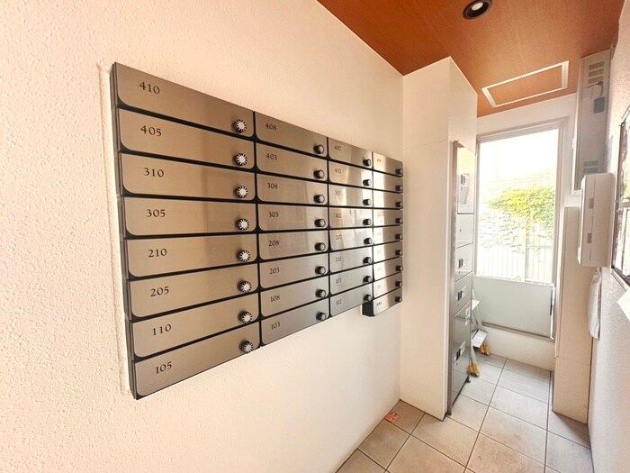 物件外観写真3　(建物設備)