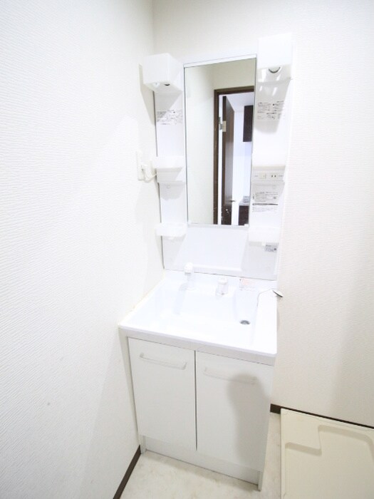 物件内観写真10　(洗面)