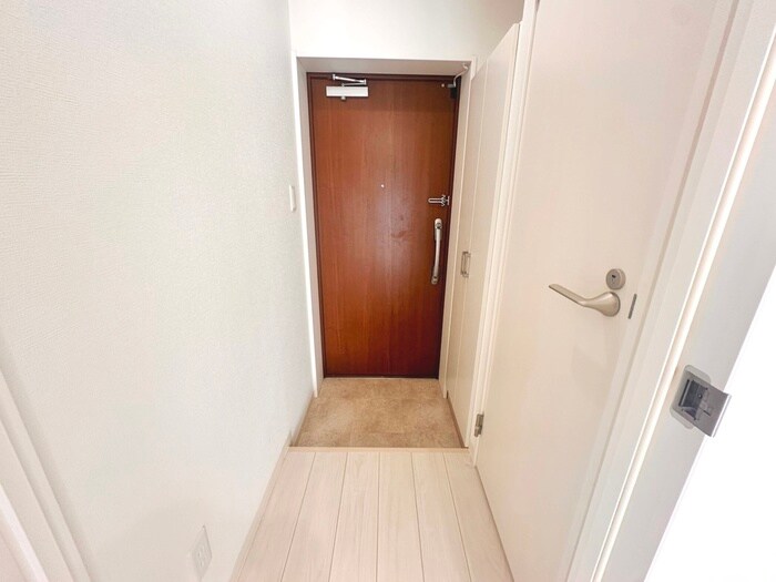 物件内観写真20　(玄関)