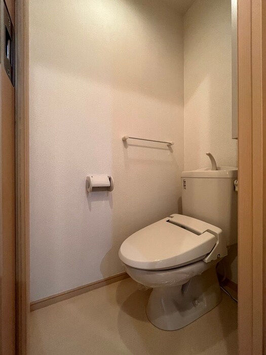 物件内観写真6　(トイレ)