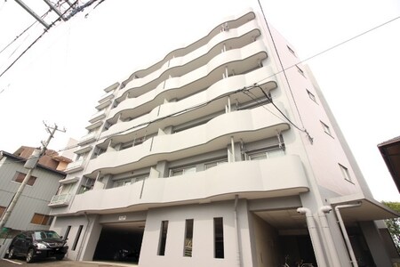 平和マンション森林公園外観写真