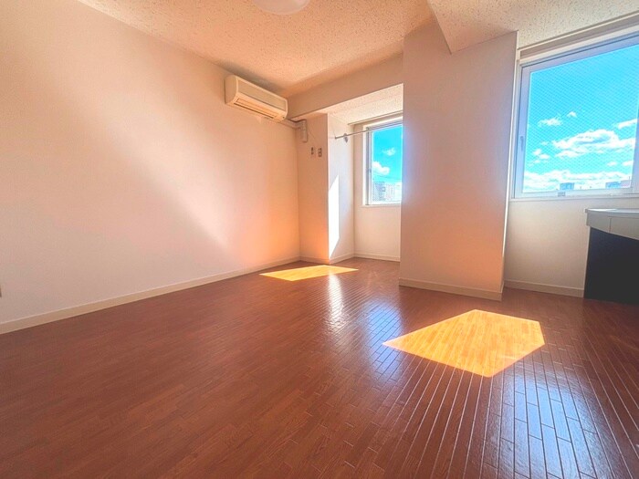 物件内観写真9　(居室)